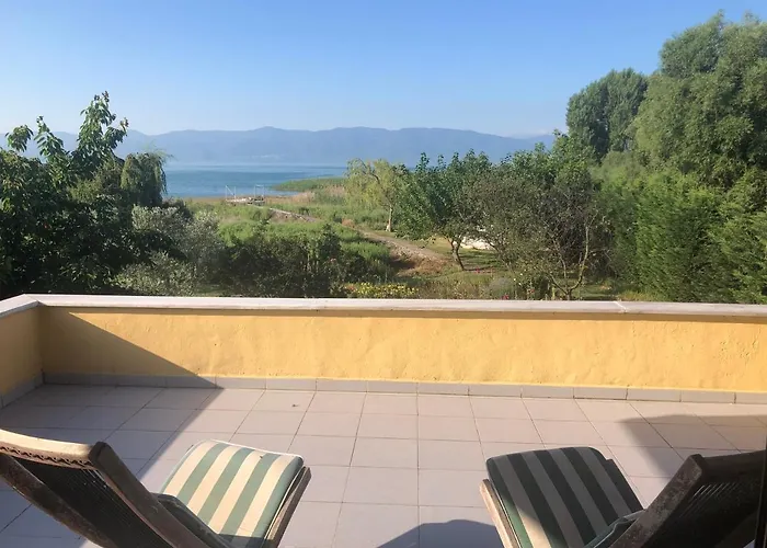 On Iznik With Its Own Private Holiday home *